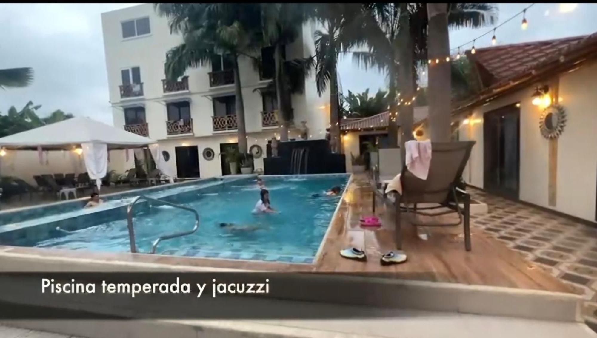 Puerto López Hotel Berlin International מראה חיצוני תמונה