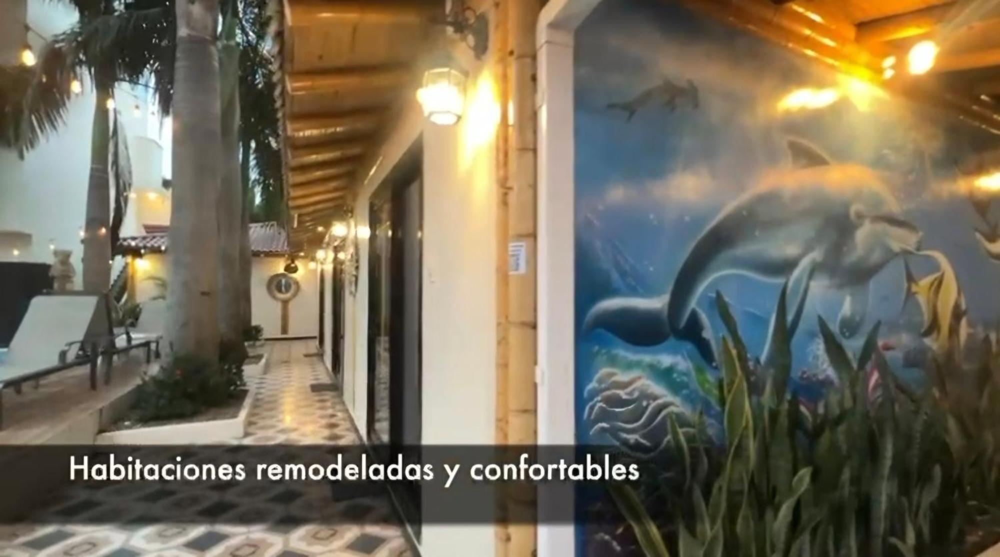 Puerto López Hotel Berlin International מראה חיצוני תמונה
